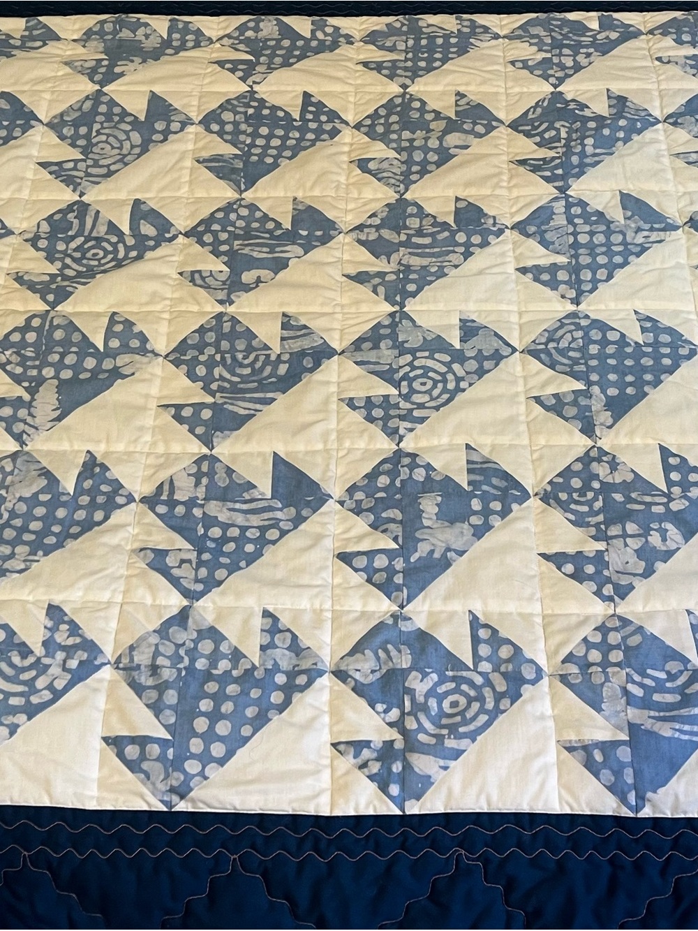 Light Blue and White Quilted Bed Throw - Classic Pattern - 50x70 - Picture 2 of 10